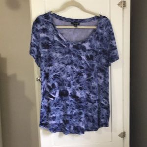 Kenneth Cole Tee